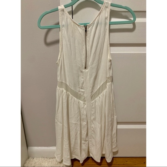 LF Dress - Picture 2 of 3